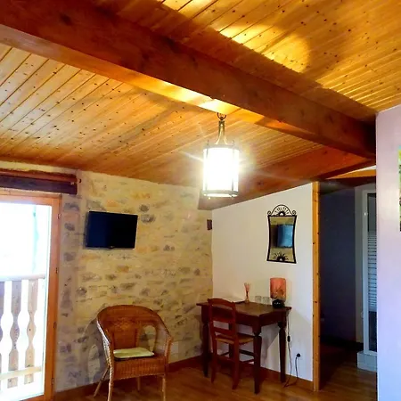 Bed & Breakfast Mas Saint-Joseph 3*