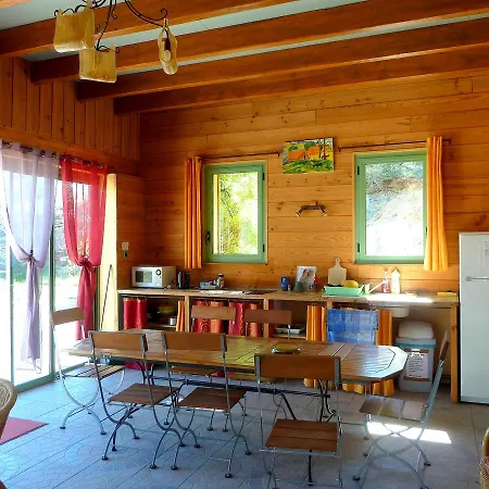 Mas Saint-Joseph 3* Chateauneuf-Val-Saint-Donat