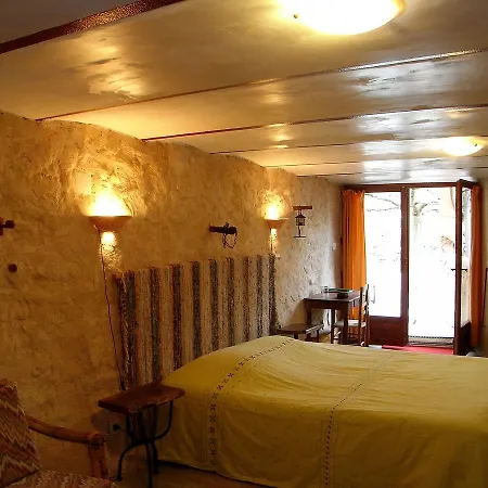 Mas Saint-Joseph 3* Chateauneuf-Val-Saint-Donat